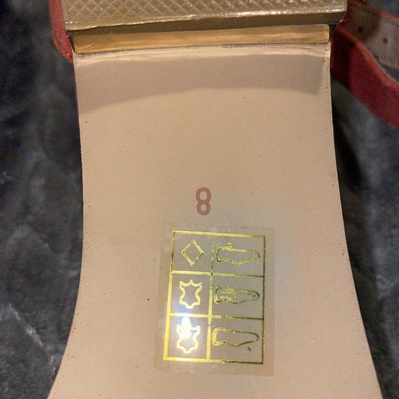 NWOT Patricia Green Horse Bit Sandals. Size 8. Pink/Coral Color.  Low Heel. - Picture 9 of 11